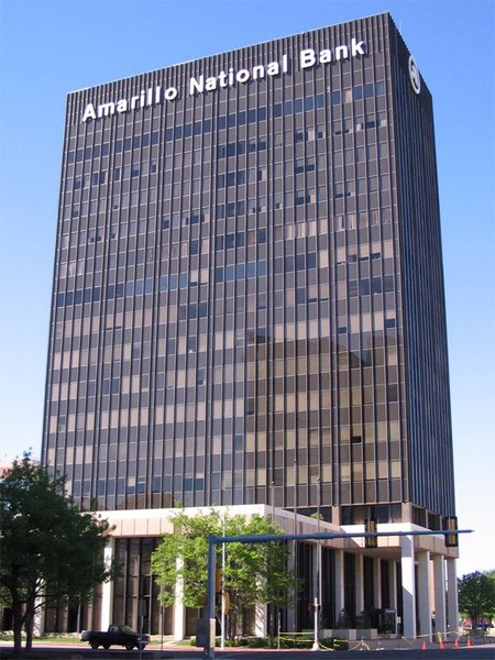 Amarillo_National_Bank_Plaza_One_-_Amarillo_Texas_USA.jpg