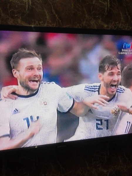 Reaction of Russian player after win